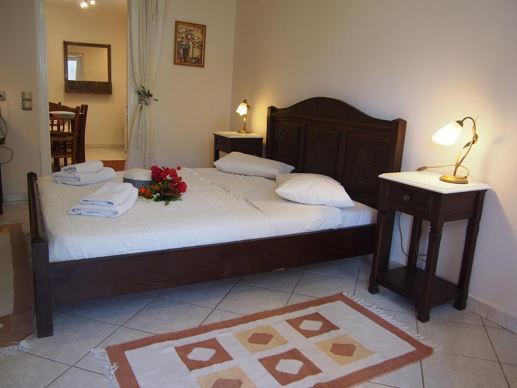 Eolos Apartments With Private Parking Ayios Nikitas Ngoại thất bức ảnh
