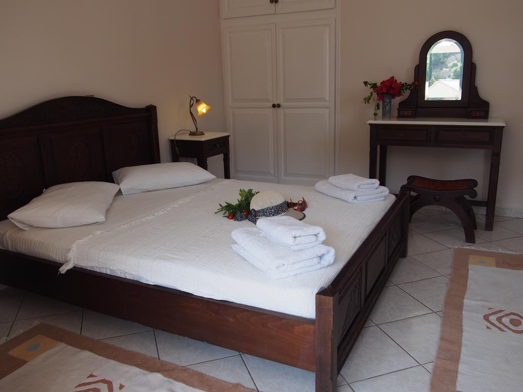 Eolos Apartments With Private Parking Ayios Nikitas Ngoại thất bức ảnh