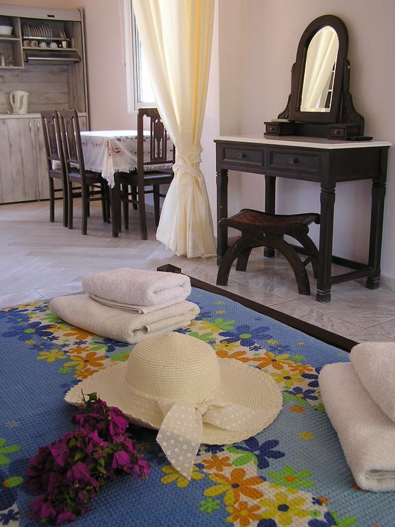 Eolos Apartments With Private Parking Ayios Nikitas Ngoại thất bức ảnh