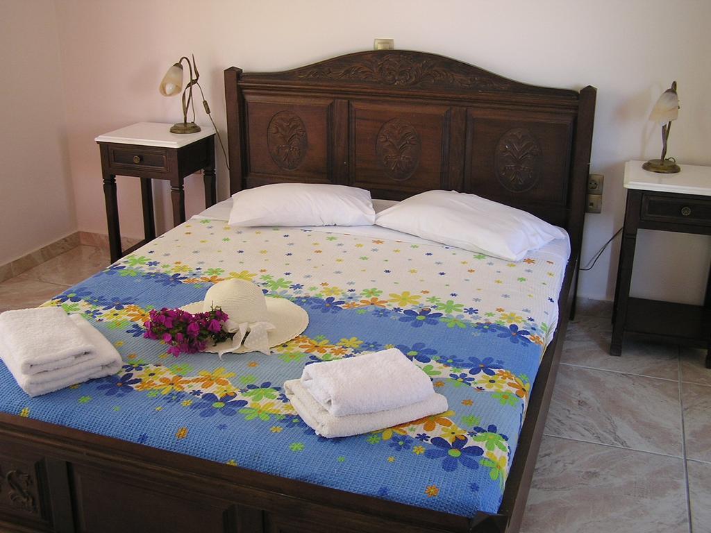 Eolos Apartments With Private Parking Ayios Nikitas Ngoại thất bức ảnh